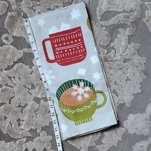 Crate And Barrel Festive Mug Design Kitchen Towel